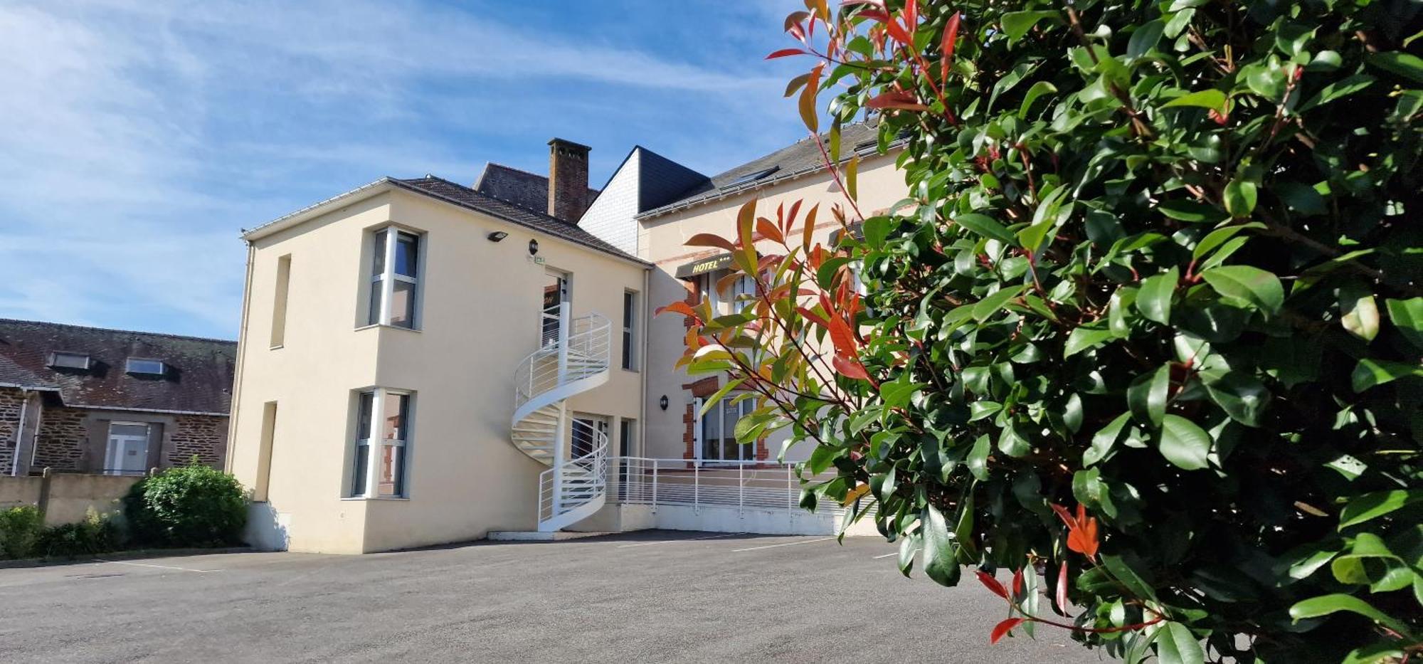 Hotel le Bellevue Guer Eksteriør billede