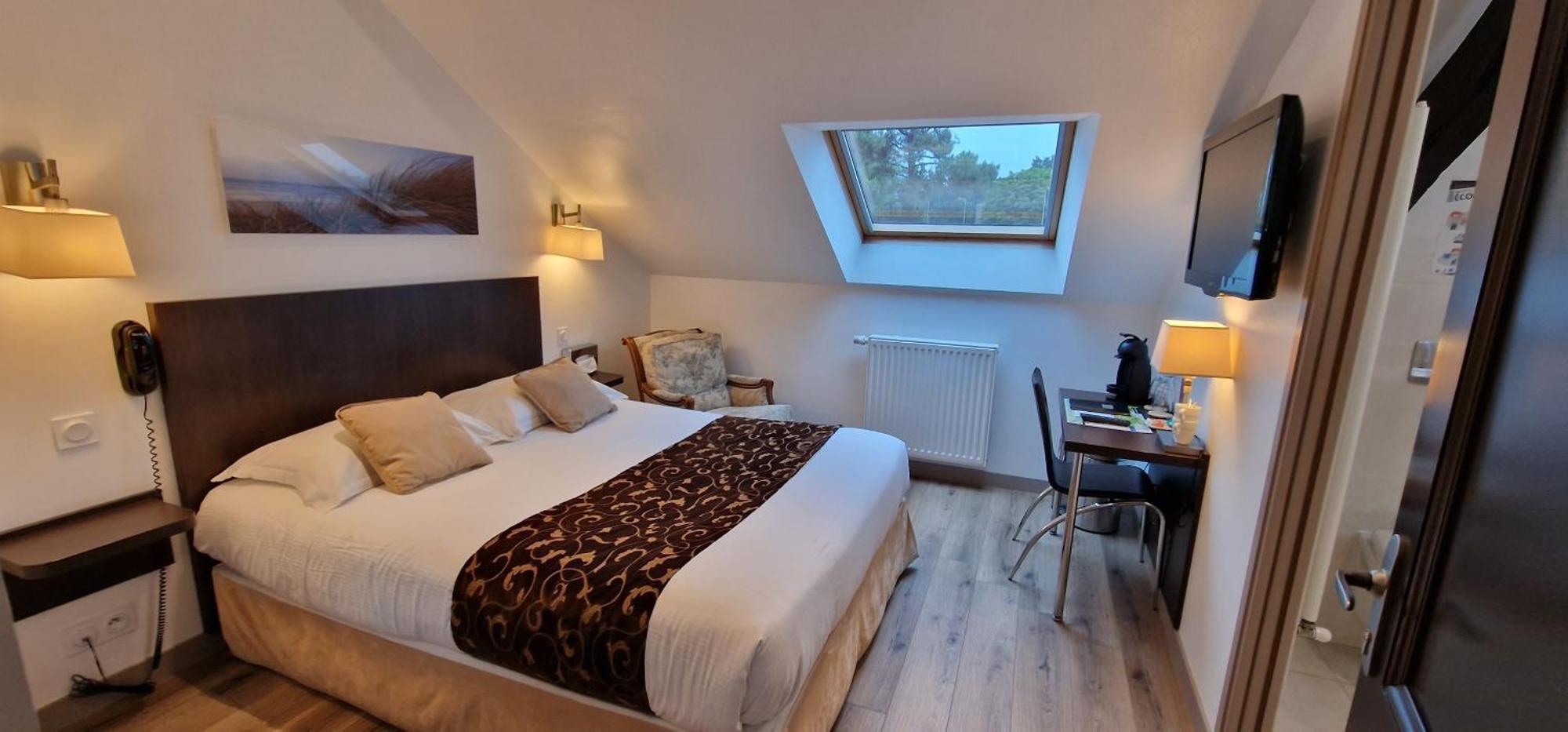 Hotel le Bellevue Guer Eksteriør billede
